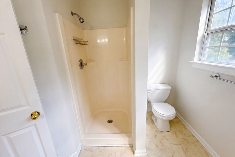Photo 11 of 60 of 2492 Halcyon Way, Lawrenceville, GA