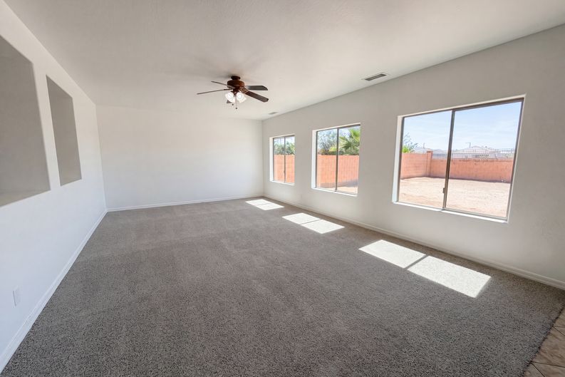 Photo 8 of 41 of 3269 N 301st Dr, Buckeye, AZ