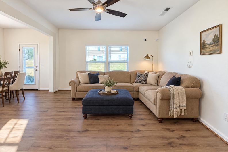 Photo 6 of 17 of 2233 Owls Nest Trl, Mc Leansville, NC