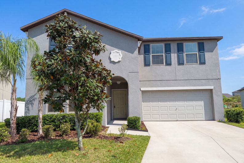 Photo 6 of 42 of 11849 Blackeyed Susan Dr, Riverview, FL