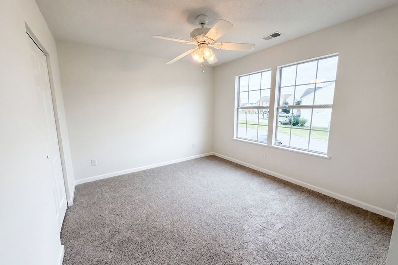 Photo 13 of 24 of 406 Fox Trot Dr, Columbia, SC