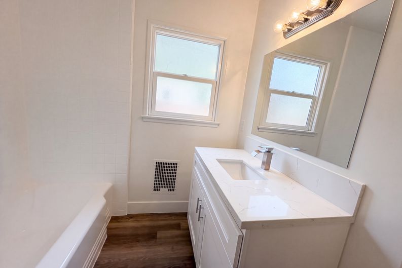 Photo 18 of 29 of 8015 Aldea Ave, LOS ANGELES, CA