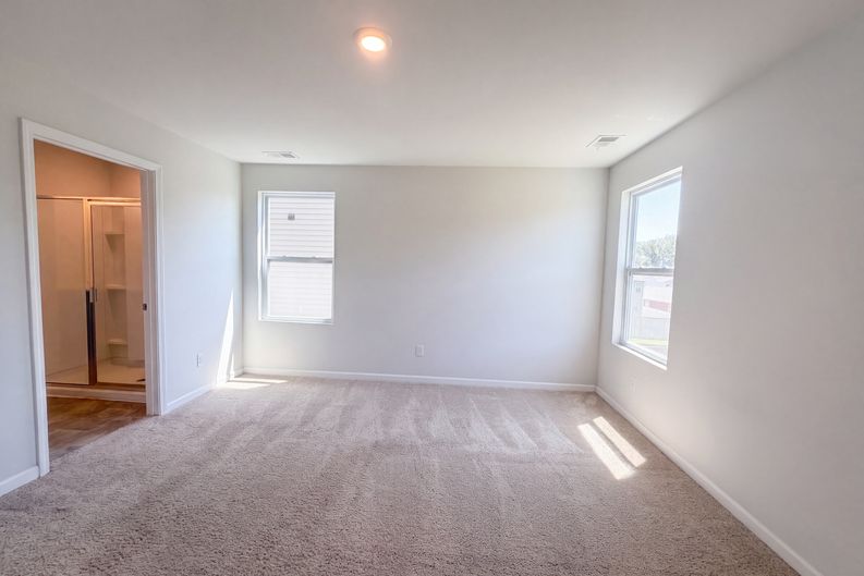 Photo 14 of 21 of 9181 War Eagles Way, Ashland City, TN