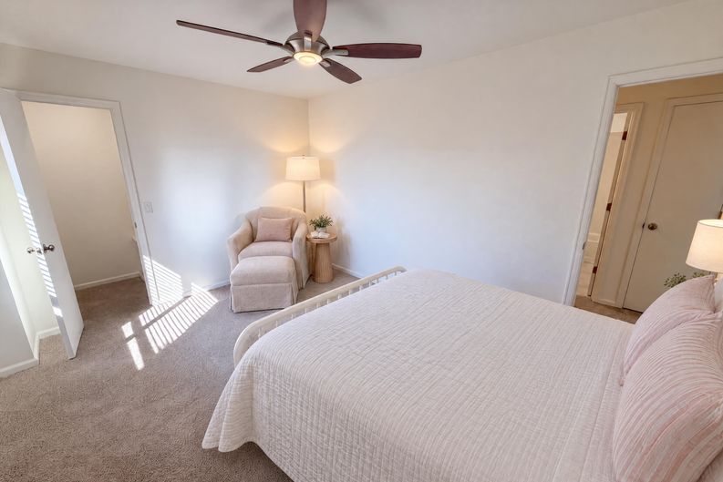 Photo 17 of 39 of 20890 E Sussex Ct, Parker, CO