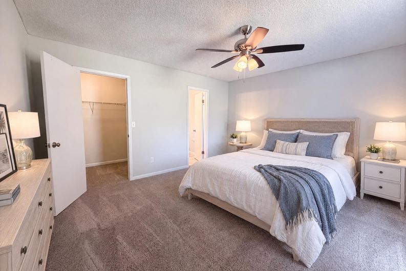 Photo 4 of 17 of 1708 Ashwood Cir, Middleburg, FL