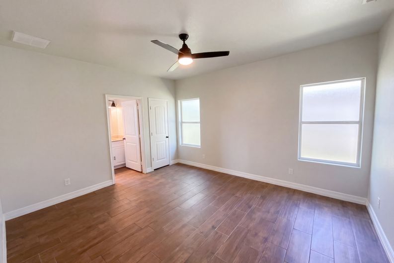 Photo 10 of 18 of 102 Bowdoin St, San Antonio, TX