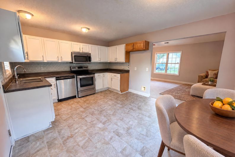 Photo 6 of 17 of 1 Plover Ct, Columbia, SC
