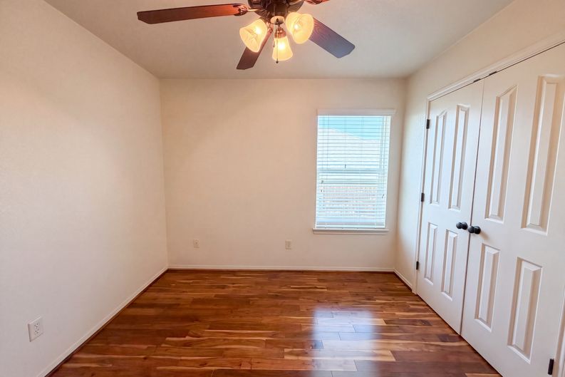 Photo 11 of 17 of 5415 Foxhill Rd, Temple, TX