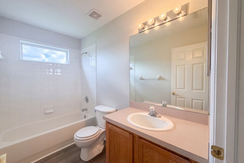 Photo 23 of 31 of 4920 Trinidad Dr, Land O Lakes, FL