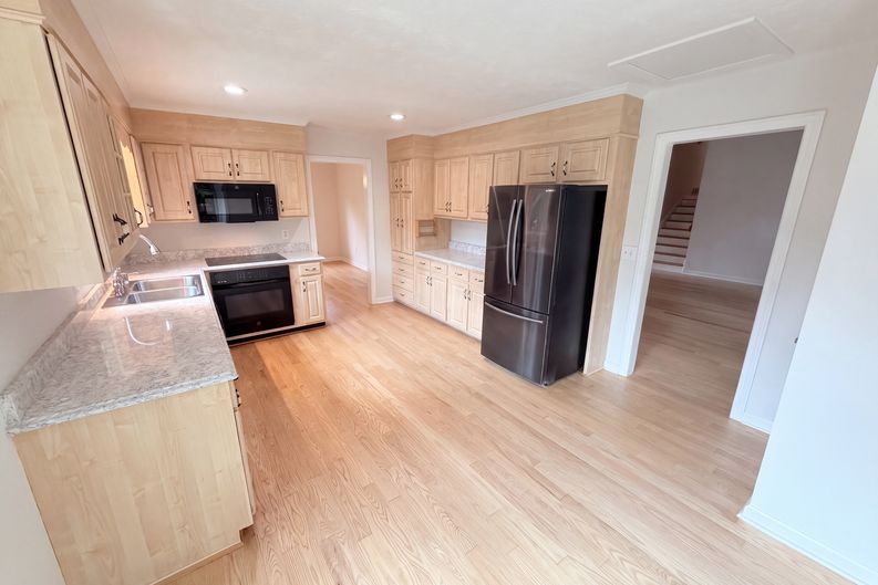 Photo 8 of 40 of 3962 Spalding Holw, Peachtree Corners, GA