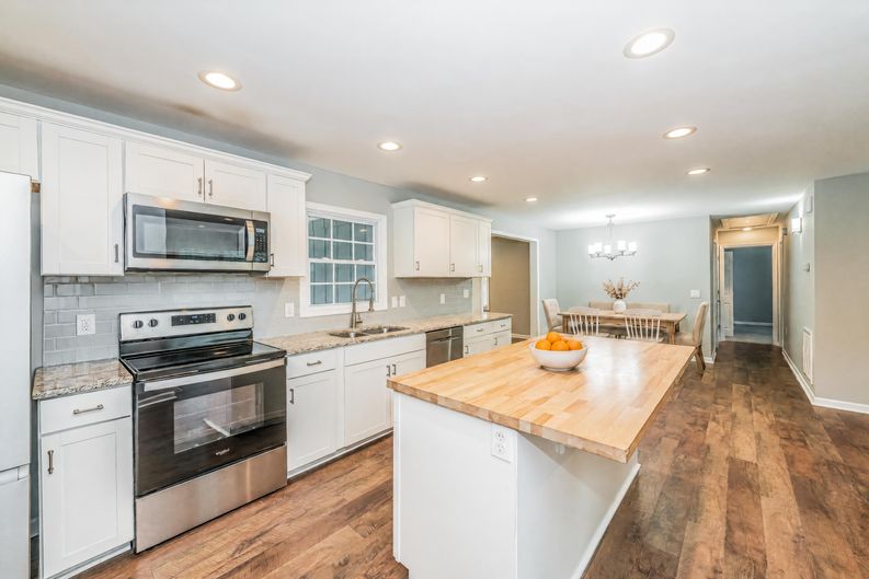 Photo 8 of 21 of 4685 Dorsey Rd, Oxford, NC