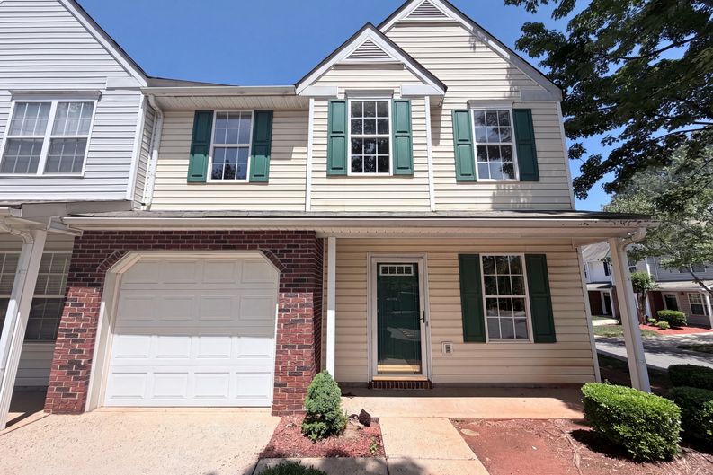 Photo 15 of 19 of 9606 Jack Russell Ct, Charlotte, NC