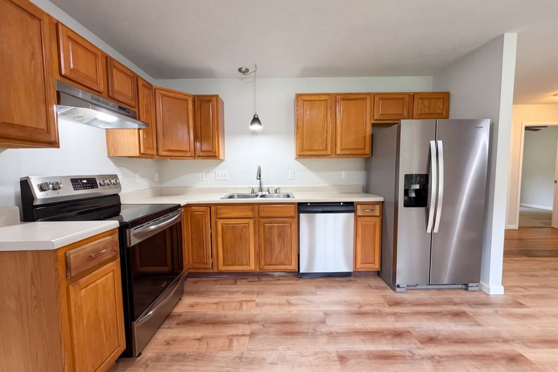 Photo 8 of 18 of 1023 Kaity Brooke Dr, Portland, TN