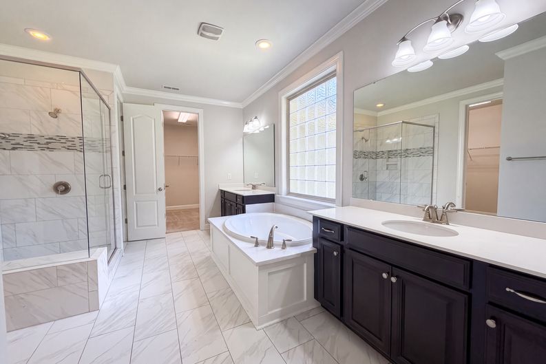 Photo 13 of 21 of 147 Monteray Oaks Cir, Fort Mill, SC