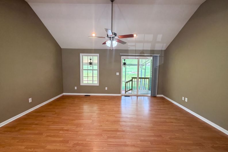 Photo 10 of 20 of 116 Fernwood Dr, Easley, SC