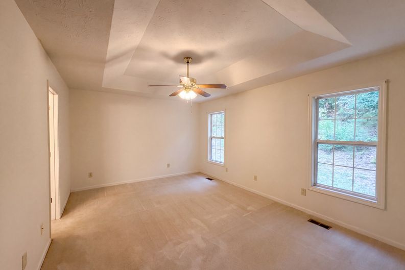 Photo 13 of 26 of 103 Saddlebrook Ct, Lagrange, GA