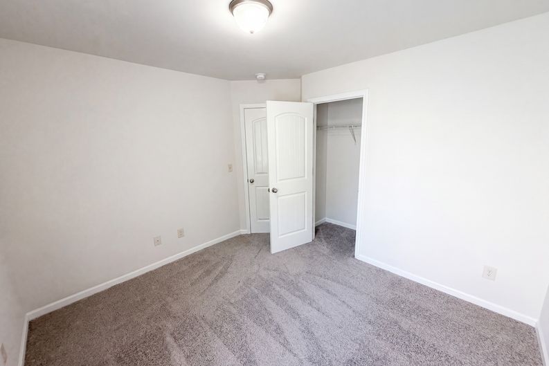 Photo 20 of 41 of 821 Walnut Woods Dr, Braselton, GA