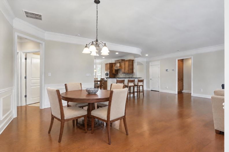 Photo 18 of 46 of 443 Tallulah Dr, Griffin, GA