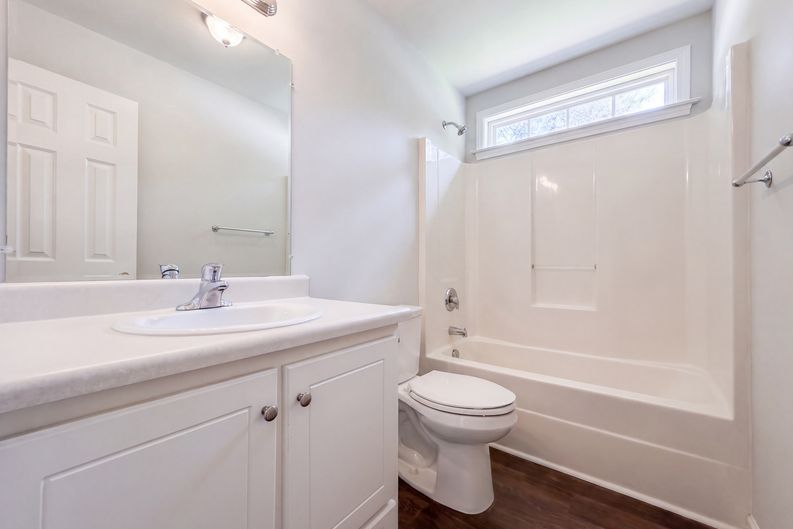 Photo 11 of 25 of 576 Sunray Dr, Clayton, NC