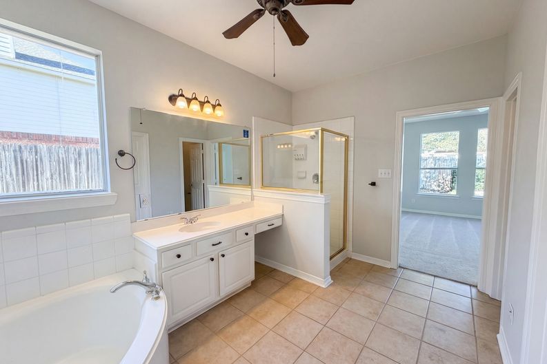 Photo 23 of 34 of 1412 Spring Ridge Ln, Flower Mound, TX