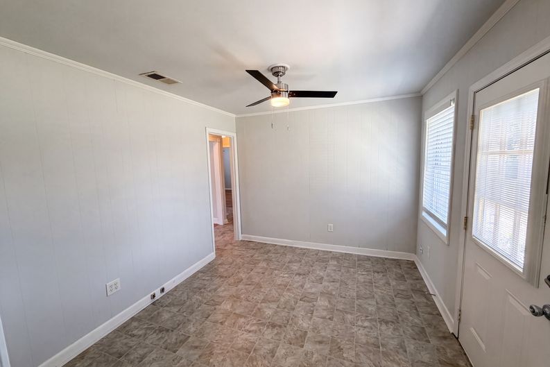 Photo 7 of 21 of 608 E Ryder Ave, Landis, NC