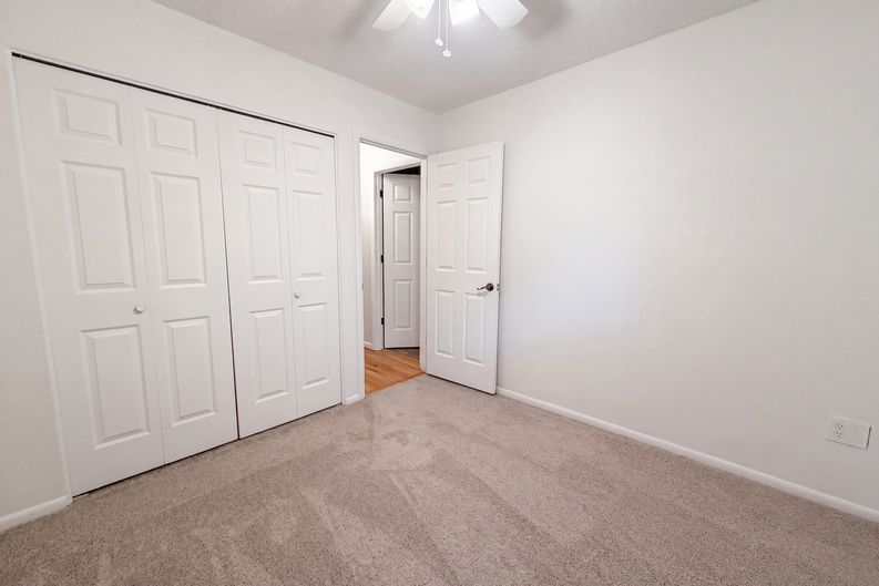 Photo 20 of 26 of 3075 E Long Cir S, Centennial, CO