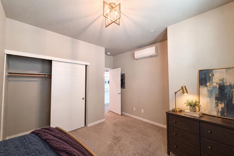 Photo 13 of 24 of 434 Crate Ave, Sacramento, CA