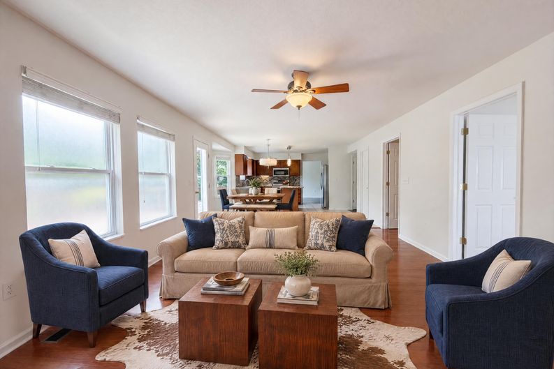 Photo 16 of 51 of 7966 Lazelle Woods Dr, Westerville, OH