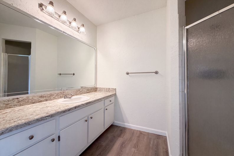 Photo 14 of 21 of 1701 The Greens Way, Jacksonville Beach, FL