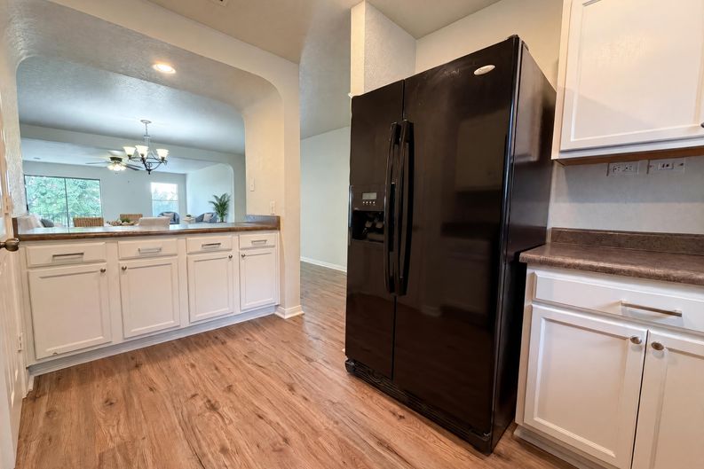 Photo 10 of 17 of 5708 Maxfli Dr, Schertz, TX