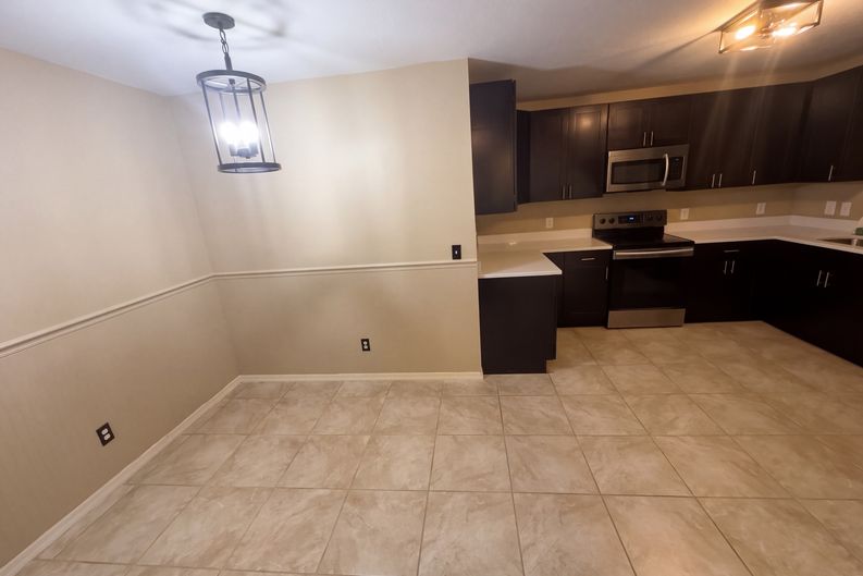 Photo 8 of 19 of 1538 N Lawnwood Cir, Fort Pierce, FL