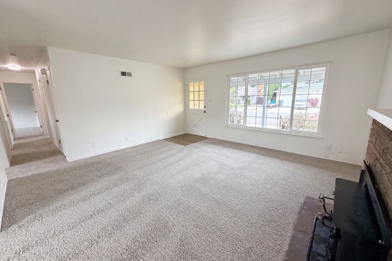 Photo 7 of 24 of 648 Lewis Ave, Yuba City, CA