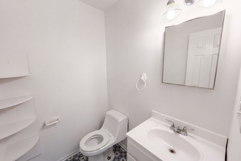 Photo 9 of 20 of 9983 Ridgeline Dr, Montgomery Village, MD