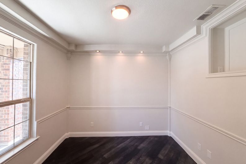 Photo 6 of 28 of 625 River Rock Dr, Azle, TX