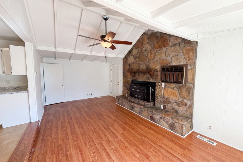 Photo 12 of 25 of 2205 Adair Dr, Knoxville, TN