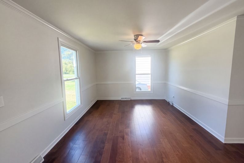 Photo 3 of 22 of 2549 Ossipee Front St, Elon, NC