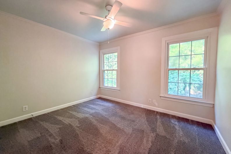 Photo 12 of 24 of 102 Shorecrest Cir, Hendersonville, TN