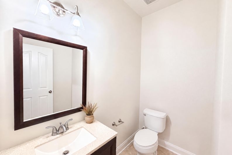 Photo 18 of 25 of 14903 Superior St, Charlotte, NC