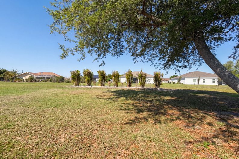 Photo 25 of 28 of 405 San Ambrosio St, Punta Gorda, FL