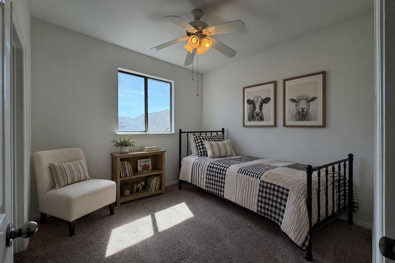Photo 10 of 23 of 1700 Forsythe Dr, Savannah, TX
