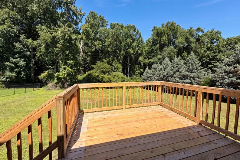 Photo 15 of 17 of 161 Patterdale Pl, Benson, NC