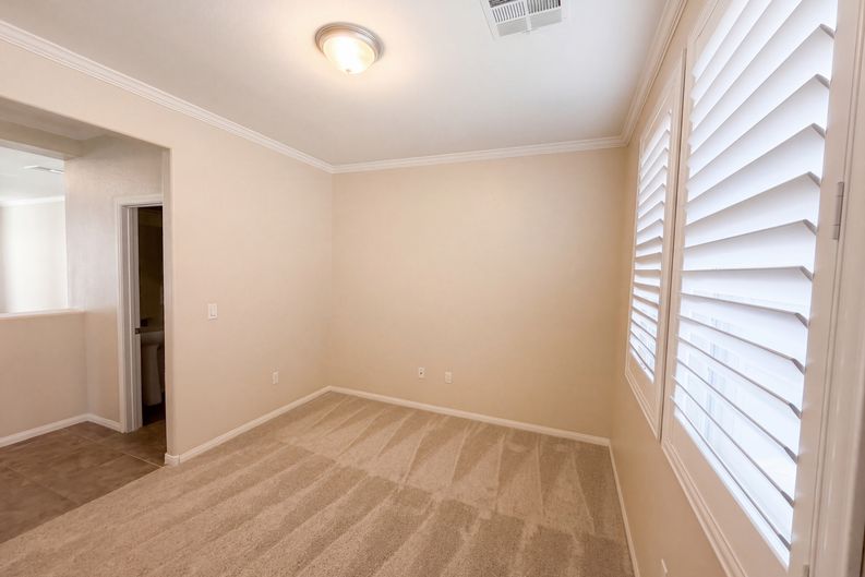 Photo 11 of 30 of 5925 Big Horn View St, North Las Vegas, NV