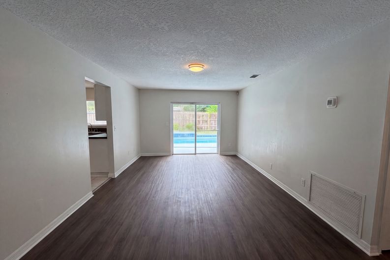 Photo 9 of 29 of 963 Sequoia Dr, Winter Springs, FL