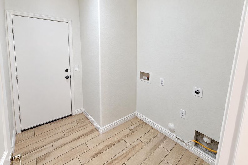 Photo 35 of 39 of 4415 W Paseo Way, Laveen, AZ