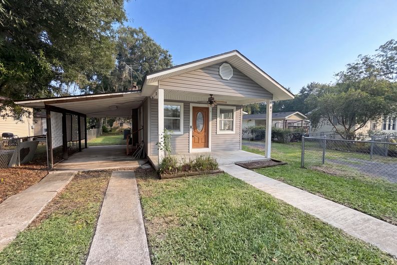 Photo 15 of 17 of 642 Gardiner St, Starke, FL