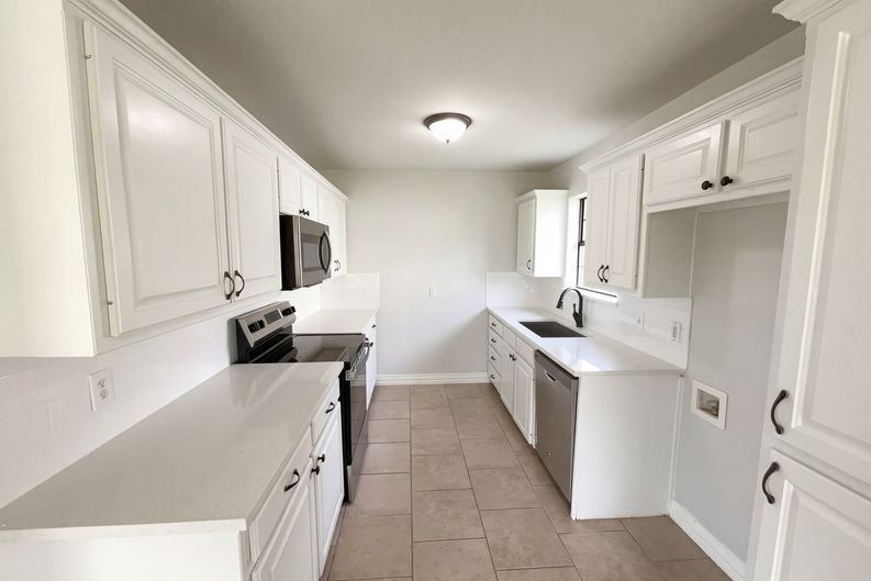 Photo 8 of 17 of 602 Torero Dr, Oak Point, TX