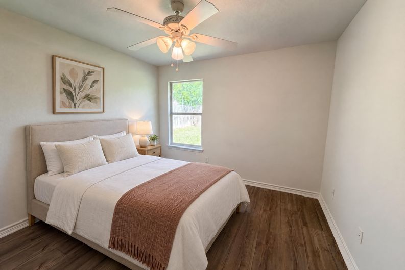 Photo 13 of 16 of 8710 Surrey Ct, Temple, TX