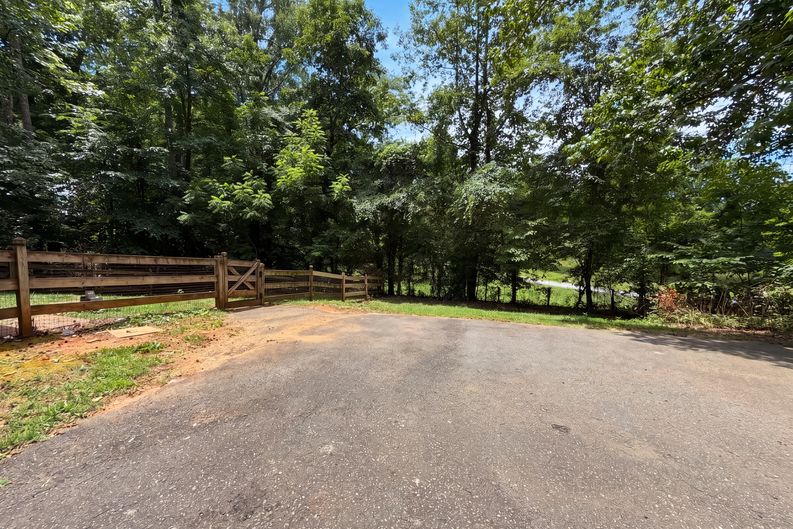 Photo 34 of 36 of 7850 Beech Forest Rd, Lewisville, NC