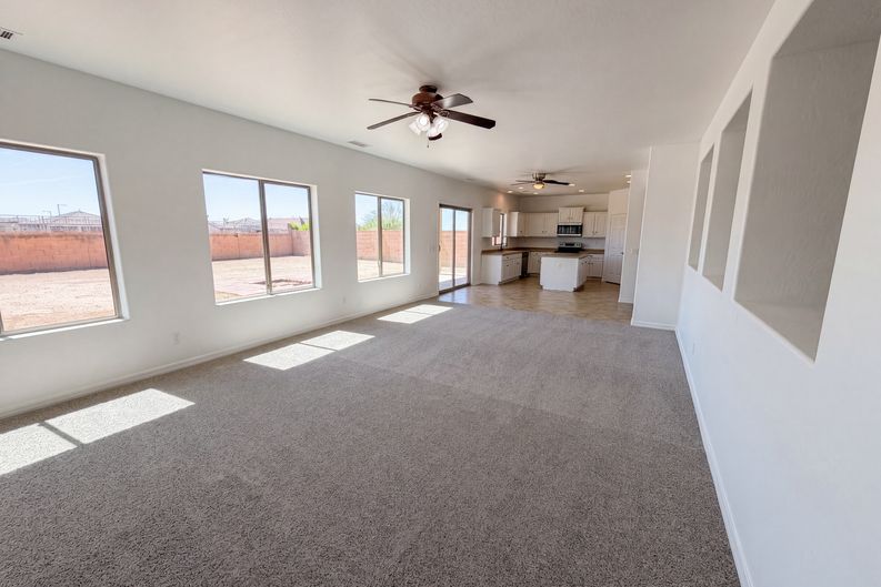 Photo 10 of 41 of 3269 N 301st Dr, Buckeye, AZ