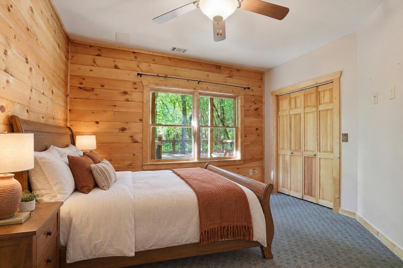 Photo 17 of 36 of 702 Ranch Mountain Dr, Dahlonega, GA